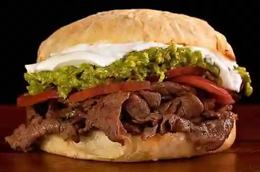 Sándwich Churrasco Italiano y Papas