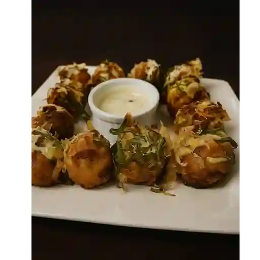 12 Takoyaki fritos de pulpo