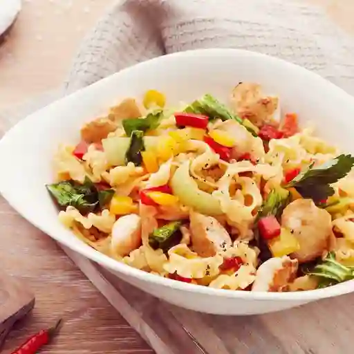 Pasta pollo picante