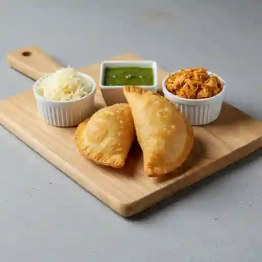 Empanada Pollo Queso