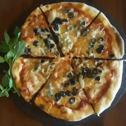 Pizza Putenesca