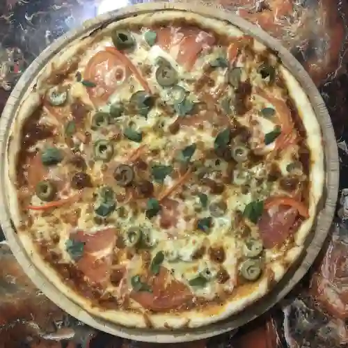 Pizza Mediterránea 30 Cm