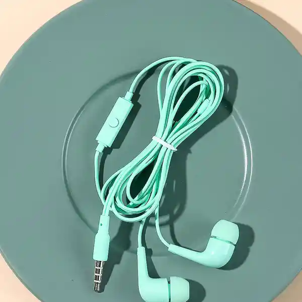 Miniso Audífonos de Cable Verde Menta Mod Hf233