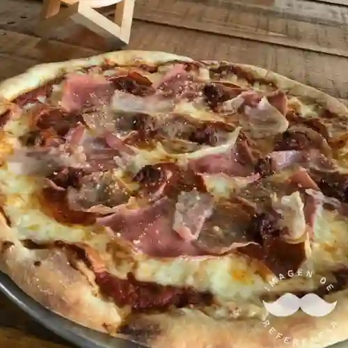 Pizza Carnivora Mediana