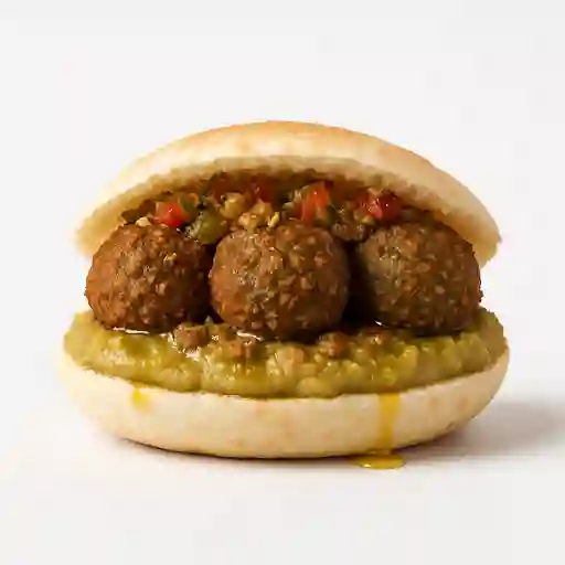 Sándwich Fool con Falafel