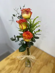 Arreglo Floral :trío De Rosas