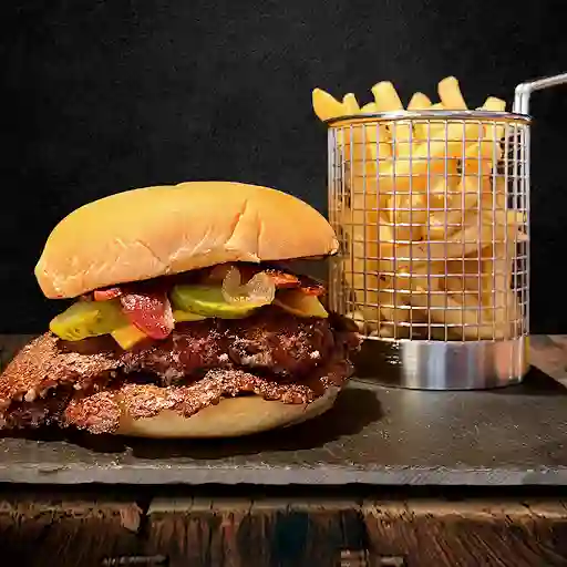 Bacon Burger Doble + Fries