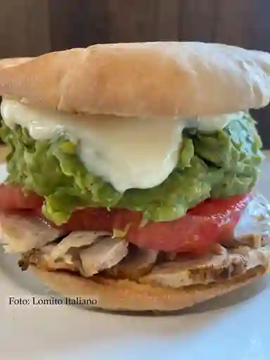 Sandwich Lomito (Foto Referencial)