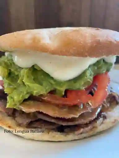 Sandwich Lengua (Foto Referencial)