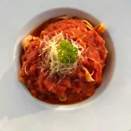 Fetuccini Pomodoro Basilico