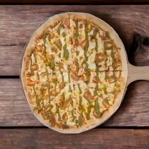 Pizza Mediana Pollo Caprese
