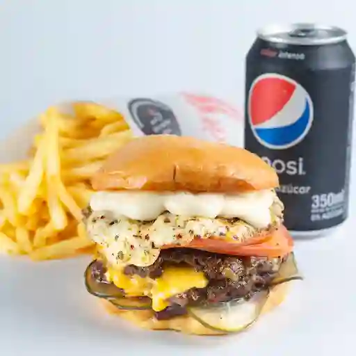 Mamma Mía + Papas + Bebida