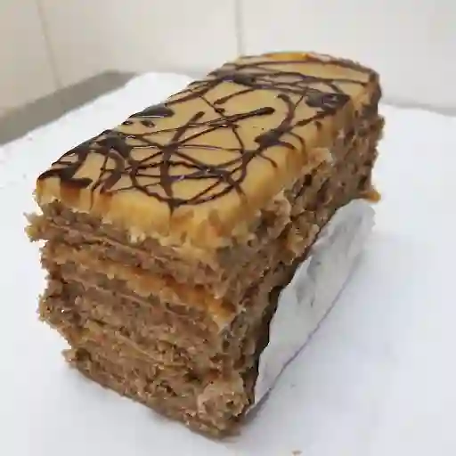 Torta Panqueque Choco Manjar