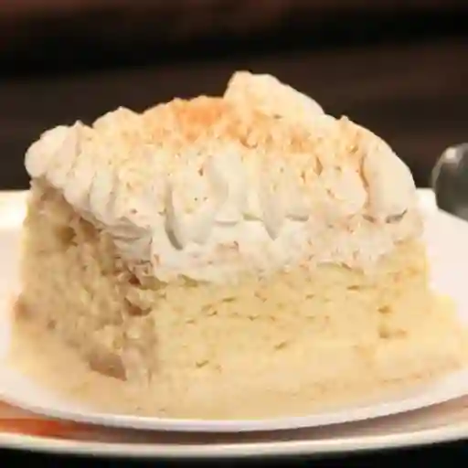 Torta De Tres Leches