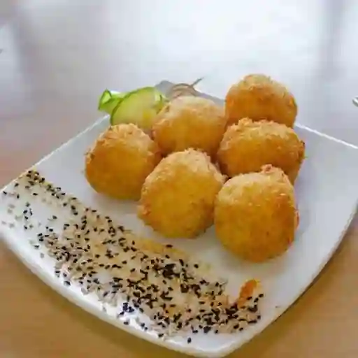 Appetizer Onigiri Furai (6 Piezas)