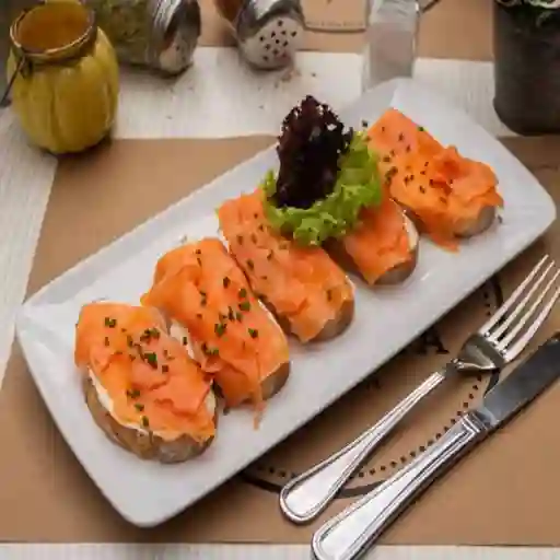 Bruschetta Salmone