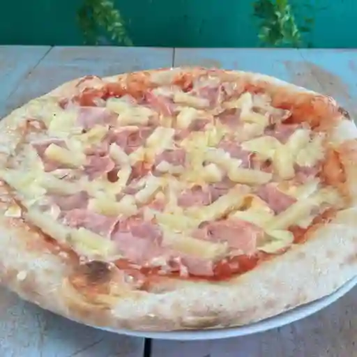 Pizza Hawaiana