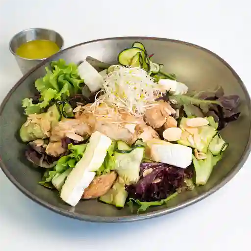 Ensalada De Pollo Brie