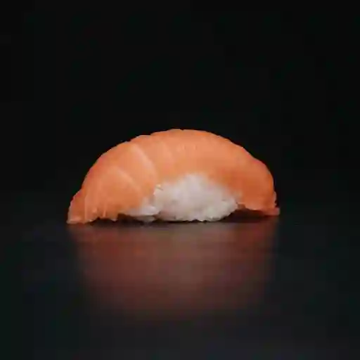 Nigiri Salmon