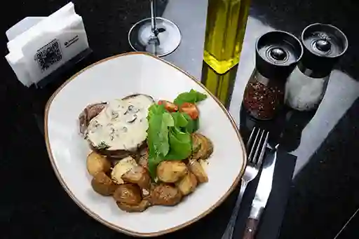 Filete Mignon Con Papas Provenzal De Sb