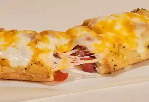 Cheesy Bread Relleno Bacon Pepperoni