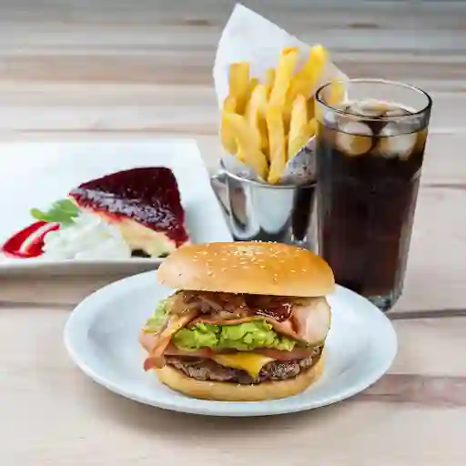 Jack D+ P Fritas C +bebida +chessecake