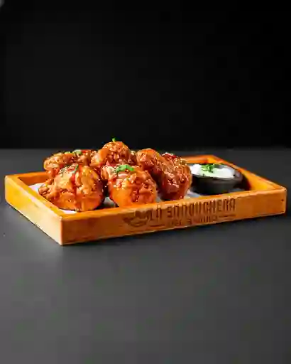 Fake Wings Del Barrio