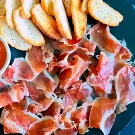 Tabla De Jamon Serrano