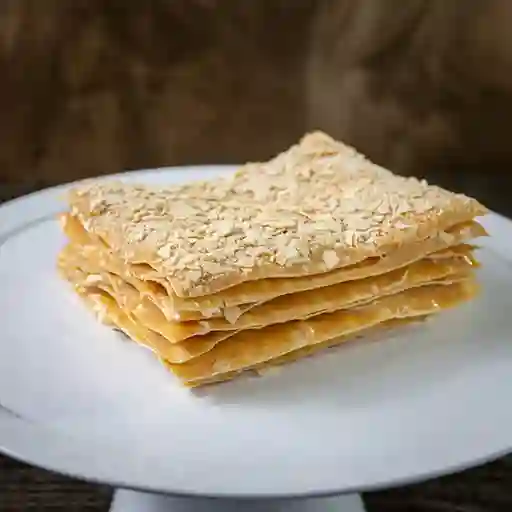 Torta De Hojarasca Manjar Casero  G12 P