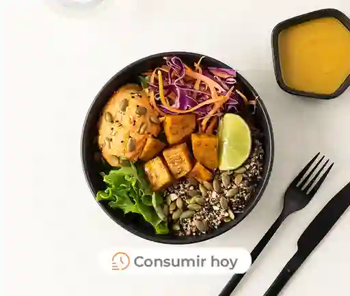 Budha Bowl Con Hummus De Pimentón Asado