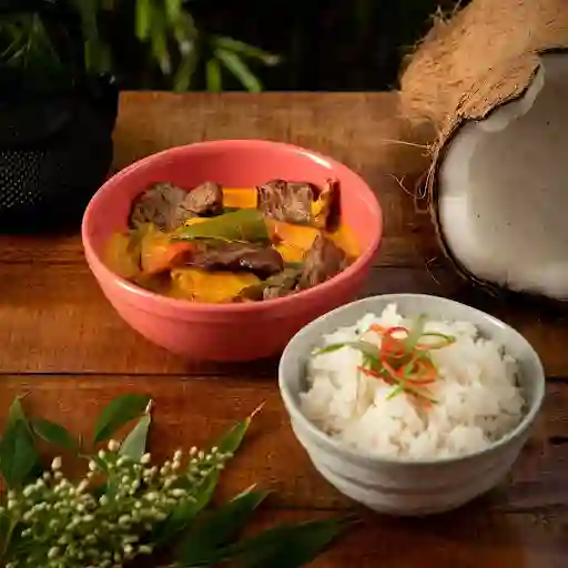 Curry Amarillo De Carne