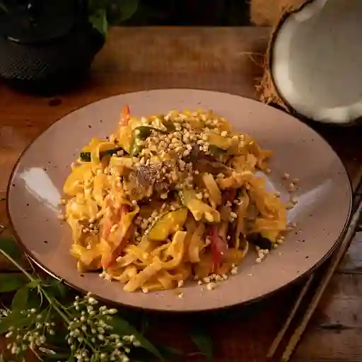 Fideos Panang Curry Carne