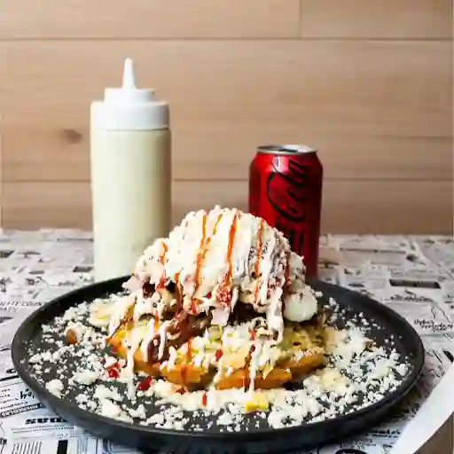 Arepa Cabimera Carne Mechada