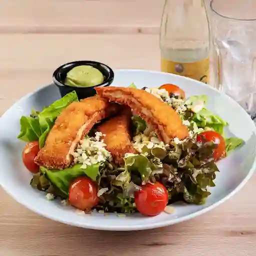Ensalada Pollo Panko +agua Ó Bebida