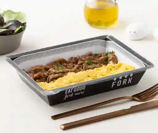 Carne Mechada Con Pastelera De Choclo