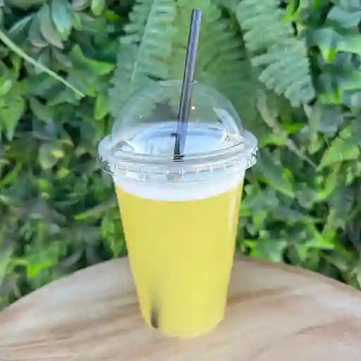 Jugo Natural De Piña