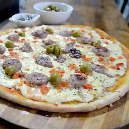 Chorizo Con Salsa Criolla (p30)