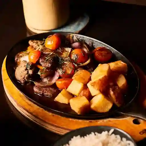 Ancestral Lomo Saltado