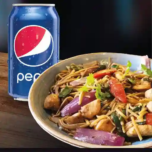 Tallarin Saltado Pollo.+ Lata De Pepsi