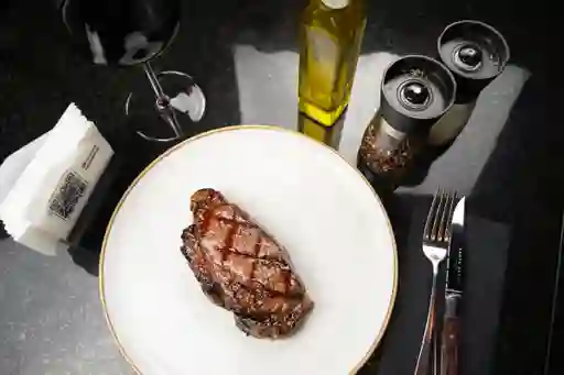 Bife Angosto (lomo Liso) 300 Grs