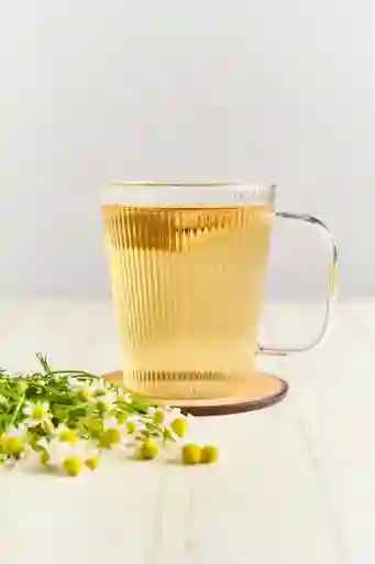 Té Manzanilla, Caliente