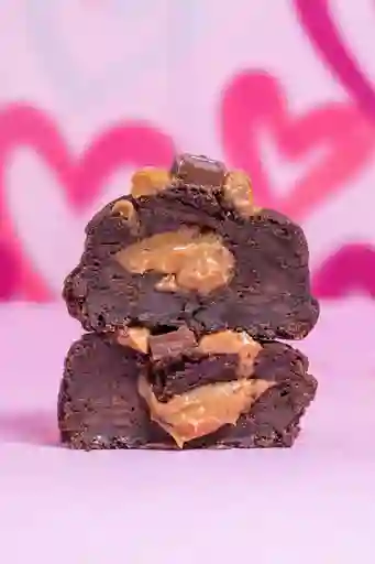 Crumbl Chocolate Manjar