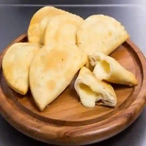 Empanadas De Queso X6