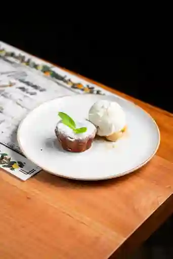 Vulcano De Dulce Leche Con Gelato