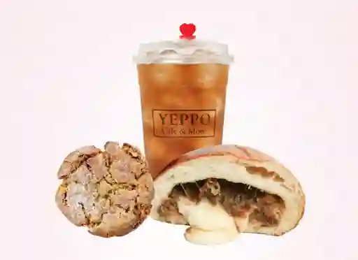 Sándwich + Bebida + Galletón