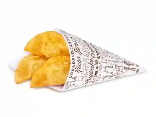 4 Empanadas Maestras De Queso 