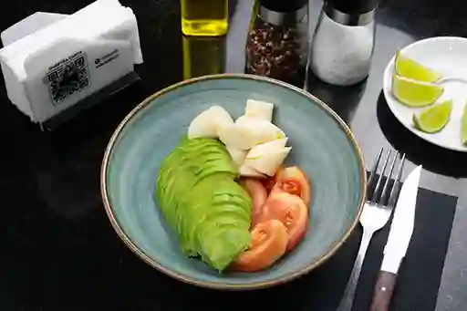 Tomate, Palta Y Palmito De Ga
