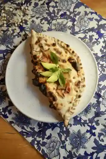 Calzone Manzo Avocado