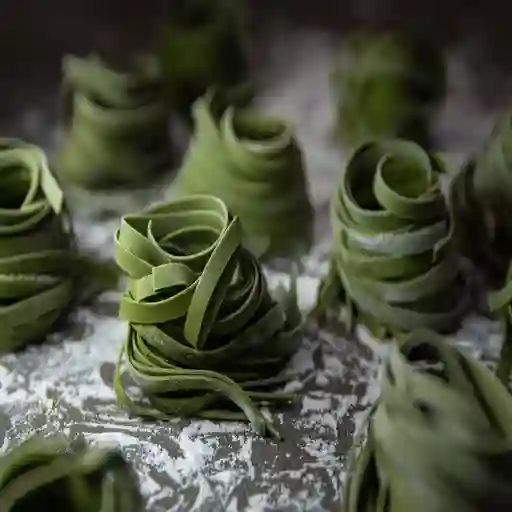 Fettuccini Al Huevo Y Espinaca 34 Pers