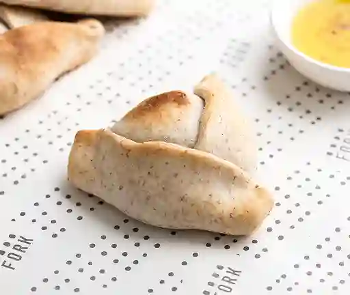 Empanada Mediana De Champiñones Queso Azul Y Nueces, 70 G